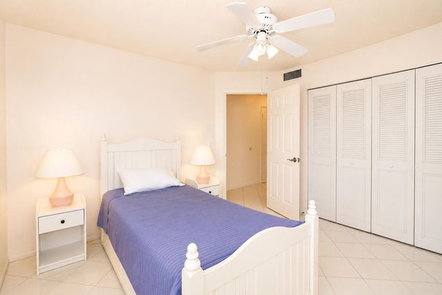 2929 SE Ocean Boulevard 106-10, Stuart, FL 34996