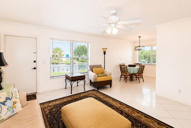 2929 SE Ocean Boulevard 106-10, Stuart, FL 34996
