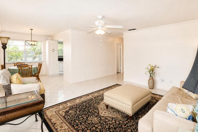 2929 SE Ocean Boulevard 106-10, Stuart, FL 34996