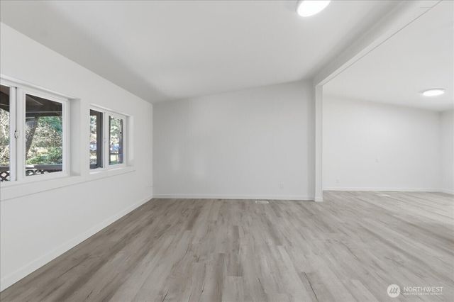 181 E Olde Lyme Road, Shelton, WA 98584