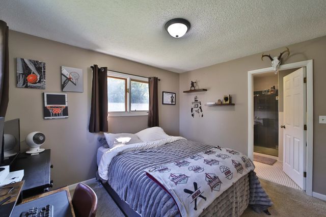 760 Lakeshore Drive, Crosby, MN 56441