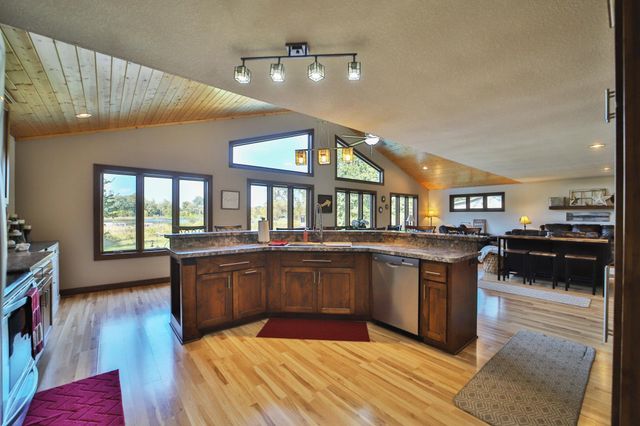 760 Lakeshore Drive, Crosby, MN 56441