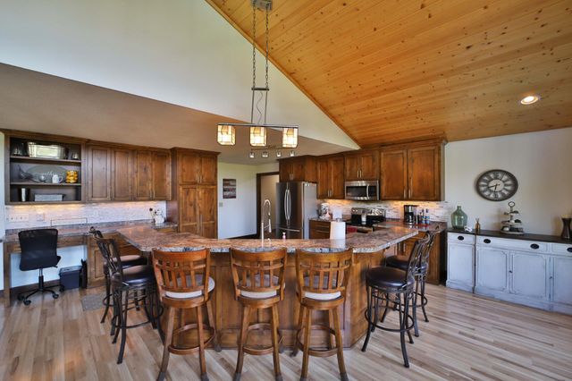 760 Lakeshore Drive, Crosby, MN 56441