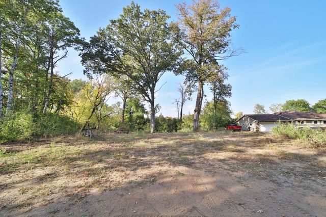 760 Lakeshore Drive, Crosby, MN 56441