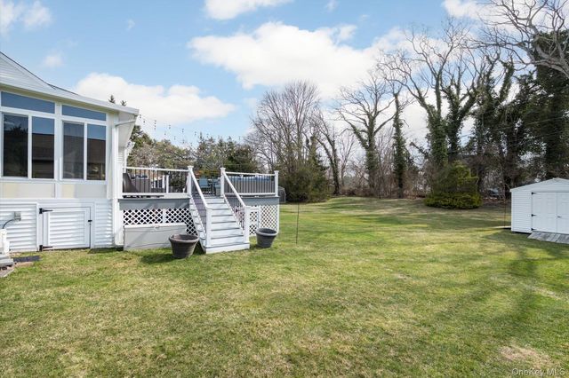 5 Orchard Road S, East Patchogue, NY 11772