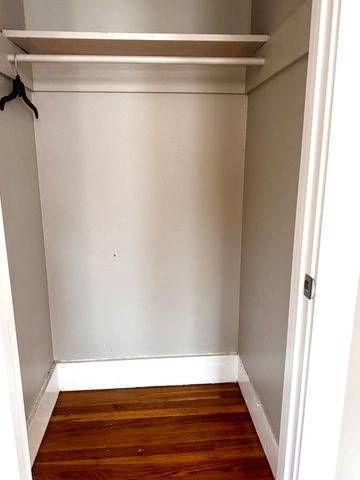 14 Chase 5, Lynn, MA 01902