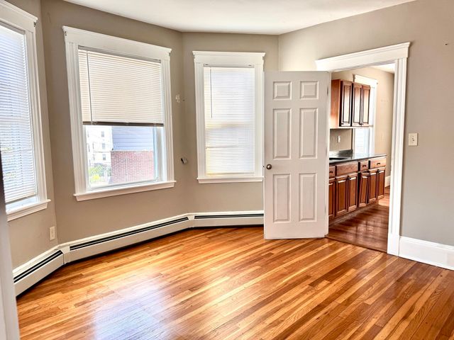 14 Chase 5, Lynn, MA 01902