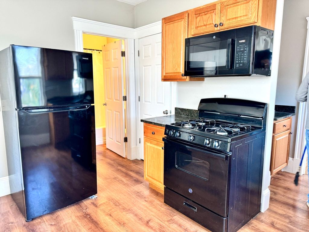 14 Chase 5, Lynn, MA 01902