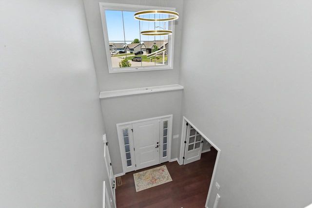 3184 S Warbler COURT, Beloit, WI 53511