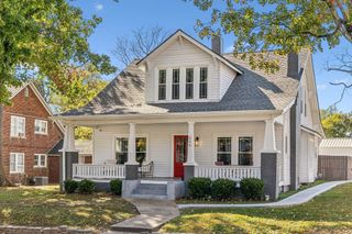 534 Greenwood Ave, Clarksville, TN 37040