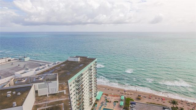 3725 S Ocean Dr PH18, Hollywood, FL 33019