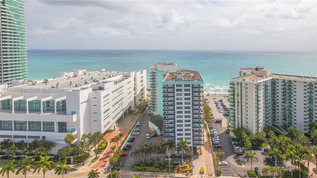 3725 S Ocean Dr PH18, Hollywood, FL 33019