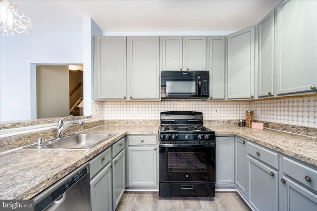12121 AMBER RIDGE CIR, Germantown, MD 20876