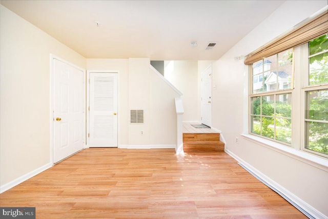 12121 AMBER RIDGE CIR, Germantown, MD 20876