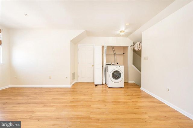 12121 AMBER RIDGE CIR, Germantown, MD 20876