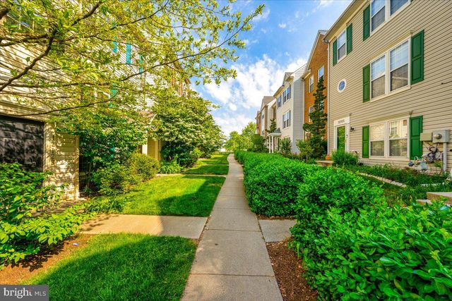 12121 AMBER RIDGE CIR, Germantown, MD 20876