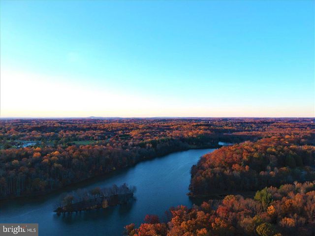 12121 AMBER RIDGE CIR, Germantown, MD 20876