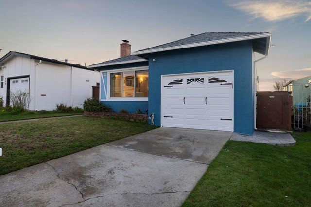 422 Andover Drive, Pacifica, CA 94044