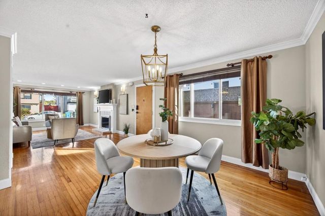 422 Andover Drive, Pacifica, CA 94044