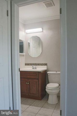 2 ARCTURUS DR, Sewell, NJ 08080