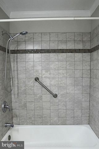 2 ARCTURUS DR, Sewell, NJ 08080