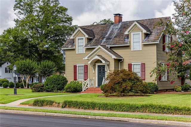403 N College Street, Cedartown, GA 30125