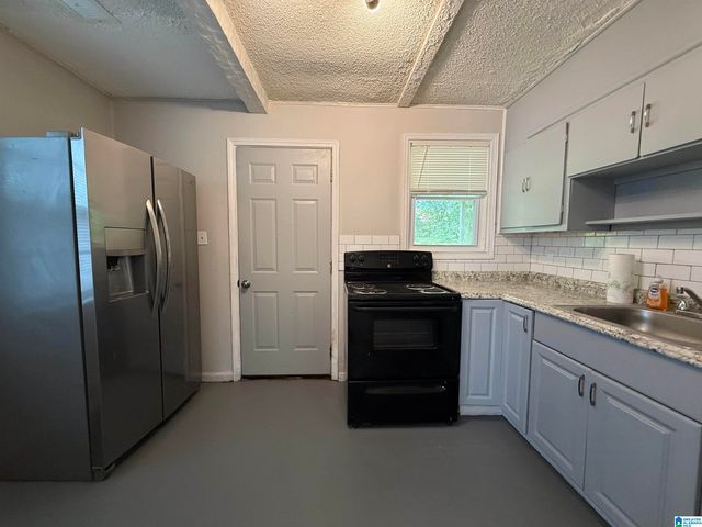 2525 23RD STREET ENSLEY, Birmingham, AL 35208