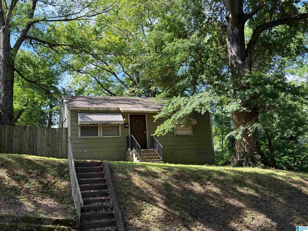 2525 23RD STREET ENSLEY, Birmingham, AL 35208