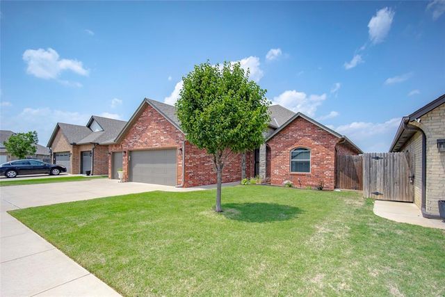 10821 NW 29th Terrace, Yukon, OK 73099