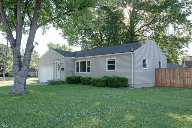 1211 Jakse Drive, Eastlake, OH 44095