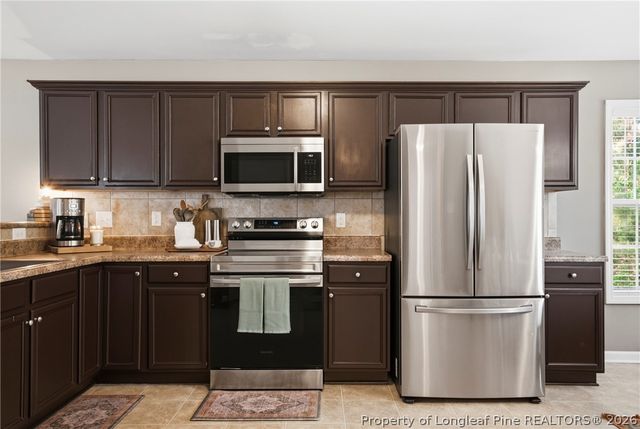 142 Bluebonnet Oak Court, Bunnlevel, NC 28323