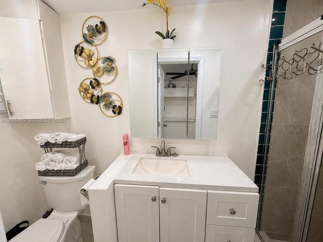 6118 Mayo St 3, Hollywood, FL 33023