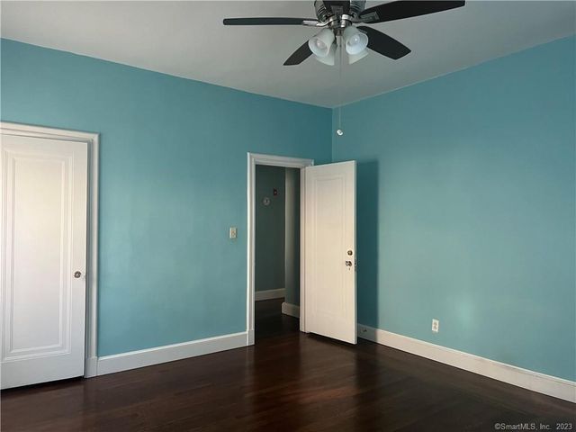 214 Goffe Terrace 2nd Fl, New Haven, CT 06511