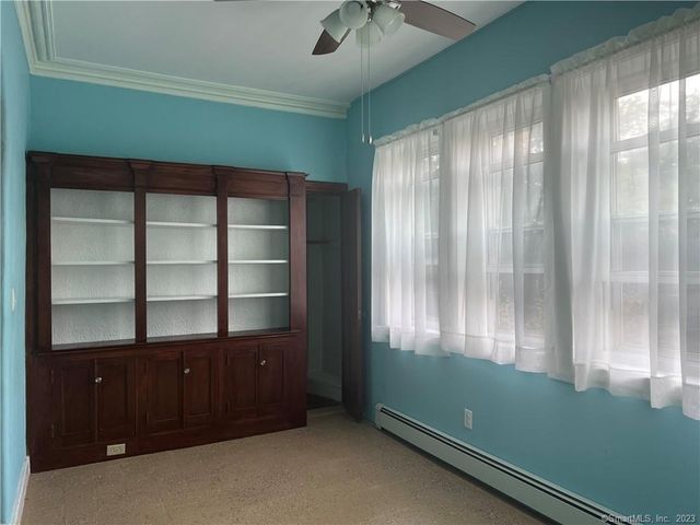 214 Goffe Terrace 2nd Fl, New Haven, CT 06511