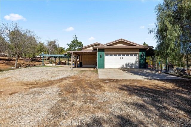 35728 Beauty Vista Lane, Agua Dulce, CA 91390