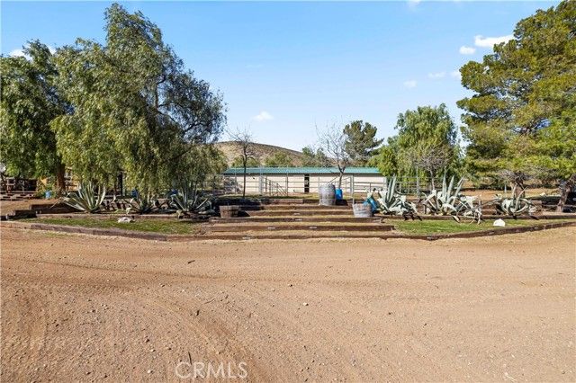 35728 Beauty Vista Lane, Agua Dulce, CA 91390