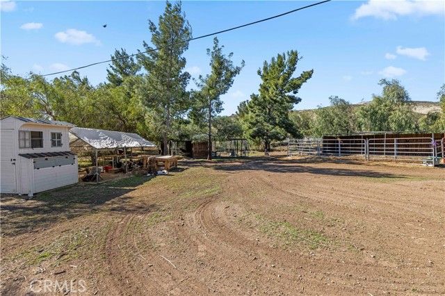 35728 Beauty Vista Lane, Agua Dulce, CA 91390