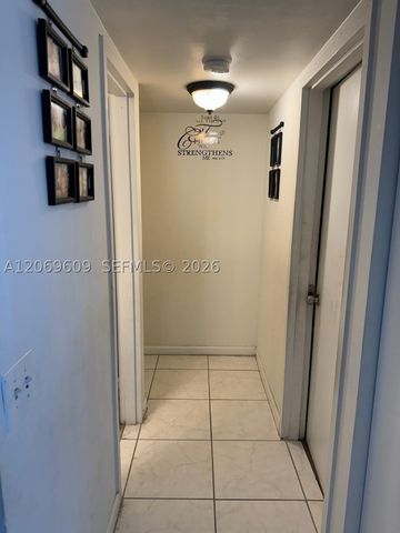 2020 NE 135th St 609, North Miami, FL 33181