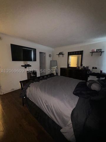 2020 NE 135th St 609, North Miami, FL 33181