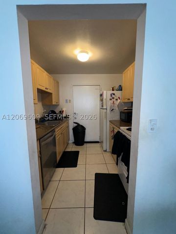 2020 NE 135th St 609, North Miami, FL 33181