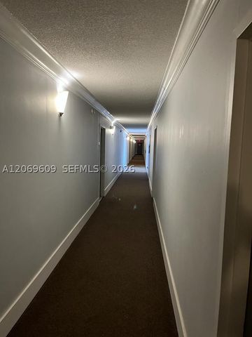 2020 NE 135th St 609, North Miami, FL 33181