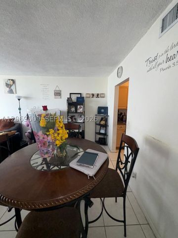 2020 NE 135th St 609, North Miami, FL 33181