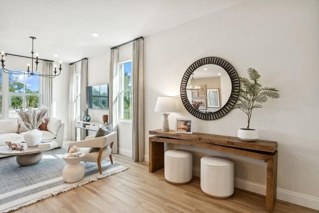 170 SE Birch Terrace, Stuart, FL 34997