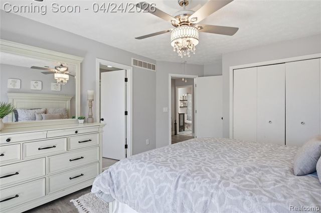 6710 Ridgeview Drive, Clarkston, MI 48346