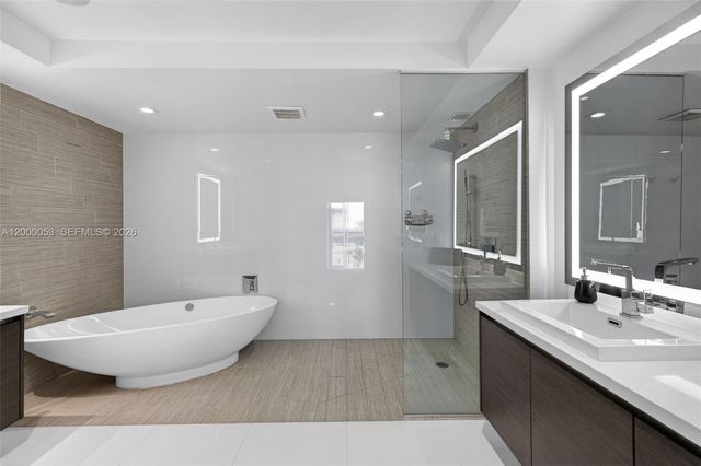 300 Sunny Isles Boulevard 4807, Sunny Isles Beach, FL 33160