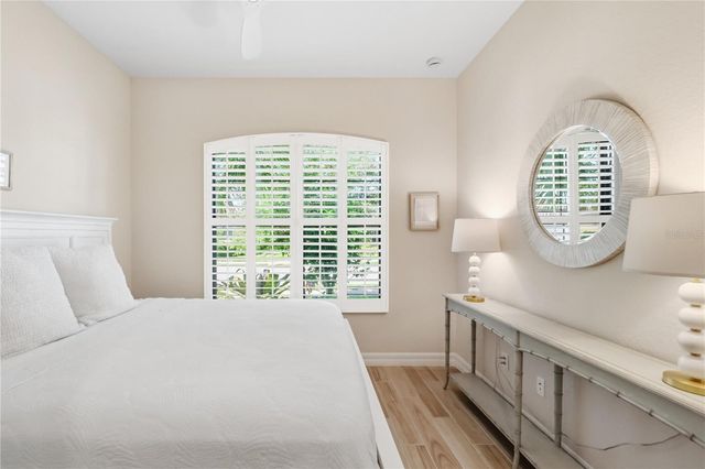 7010 WHITTLEBURY TRAIL, Bradenton, FL 34202