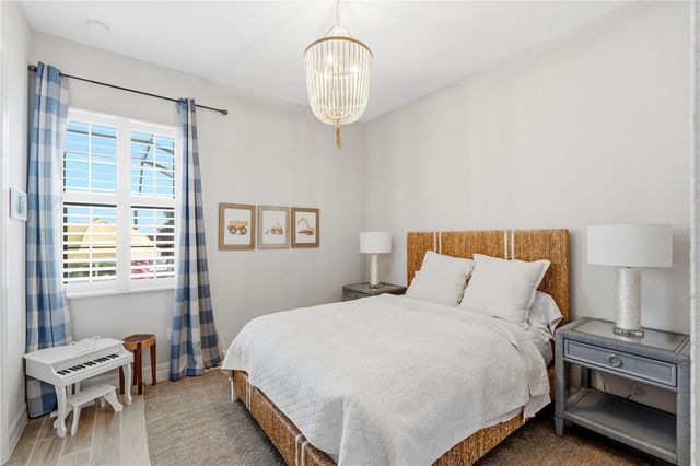 7010 WHITTLEBURY TRAIL, Bradenton, FL 34202