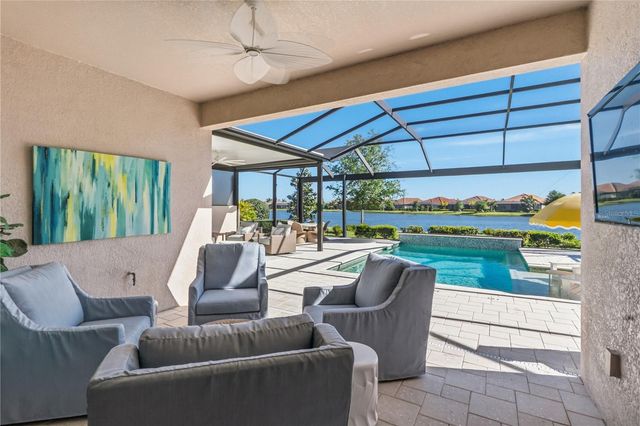 7010 WHITTLEBURY TRAIL, Bradenton, FL 34202