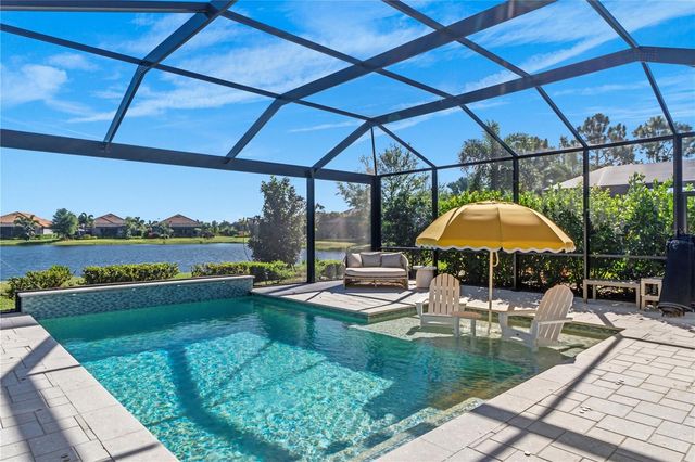 7010 WHITTLEBURY TRAIL, Bradenton, FL 34202