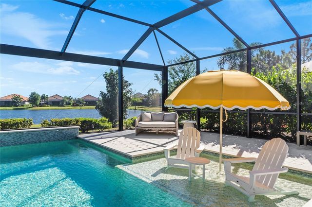 7010 WHITTLEBURY TRAIL, Bradenton, FL 34202